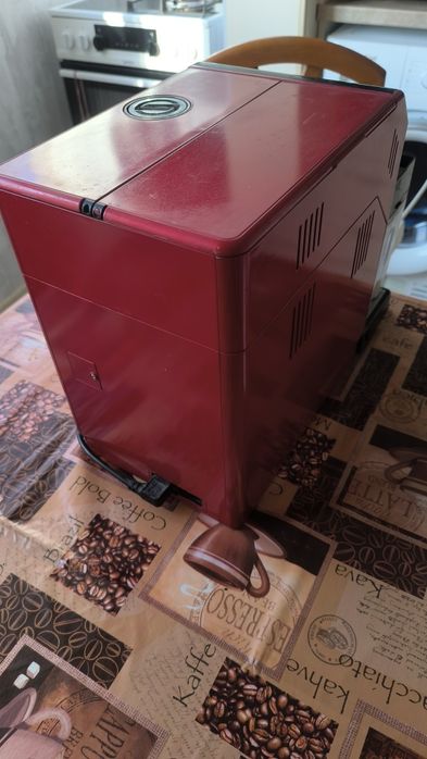 Saeco Minuto HD8763/09,Устройство за пяна, Керамична мелачка, Авт.почи