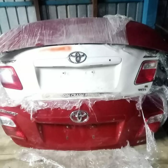 Бампер на камри 40