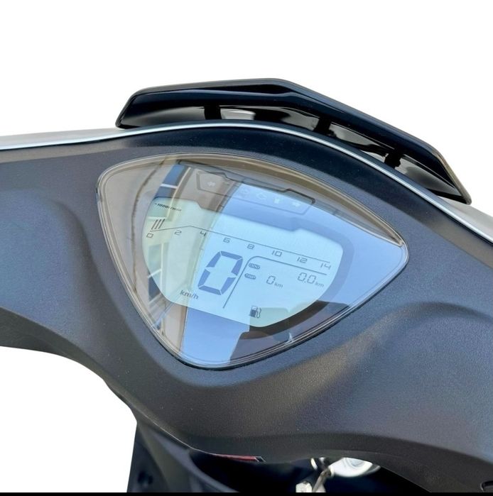 Scutere 49cc benzina noi fara permis