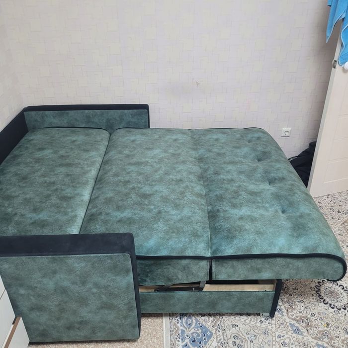 ПРОДАМ  МИНИ ДИВАН 70000тг торг