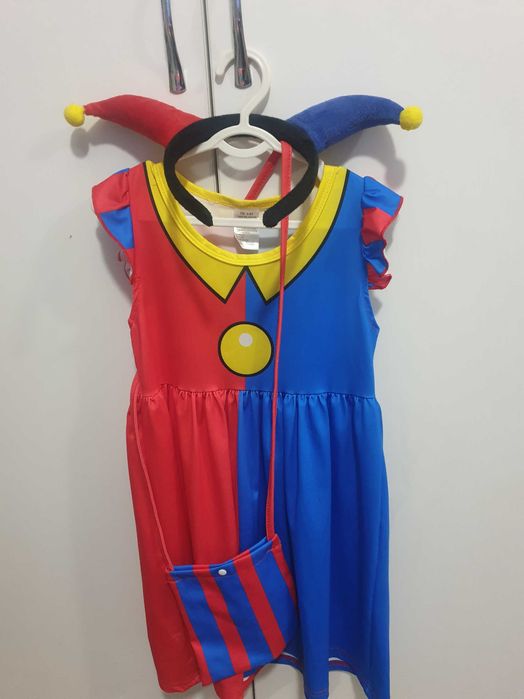 Платья на девочку