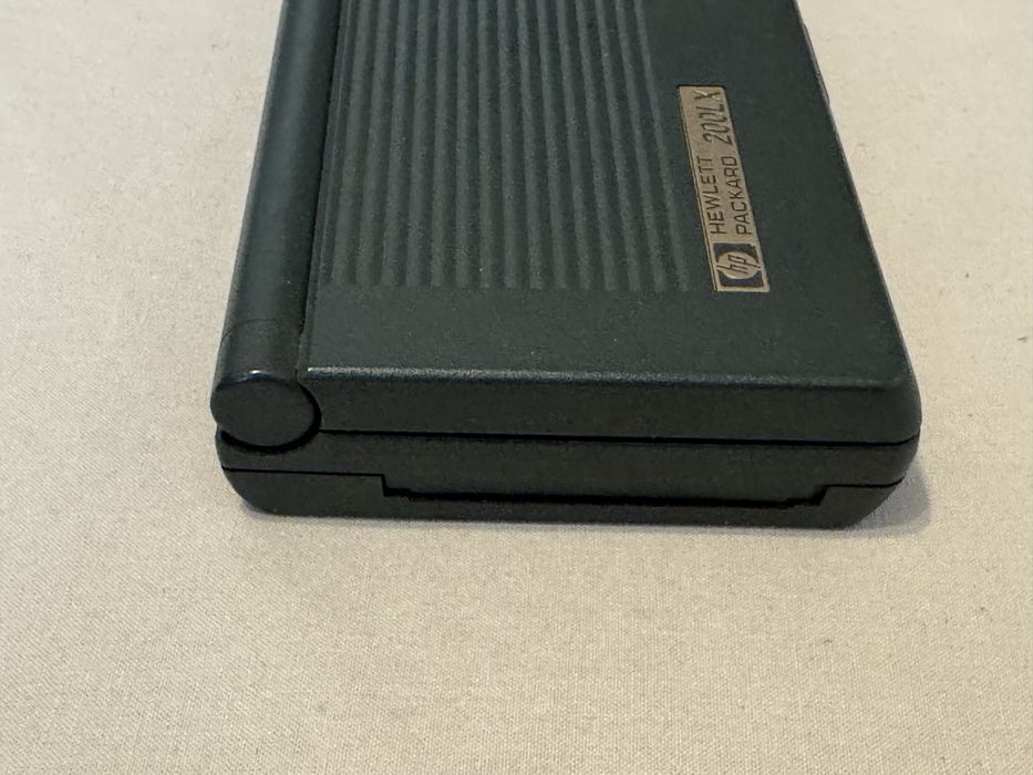 Palmtop PC HP 200LX pentru colectionari
