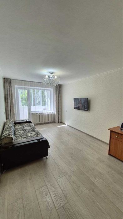 продам 2хкомнатную квартиру