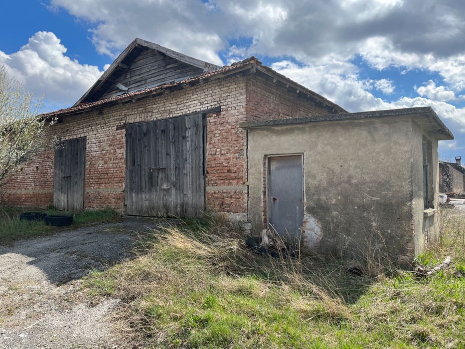 Продава се Склад в с. Балван, Област Велико Търново - 580 кв.м за 190 €/кв.м - Снимка #5