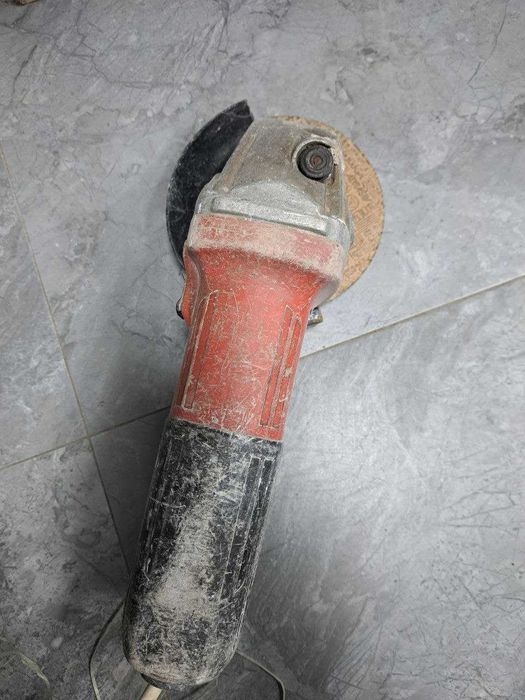 Болгарка Makita (898134 г. Кокшетау, ул. Абая 128, 21)