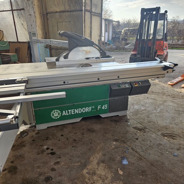 форматно разкройващ циркуляр 3000мм.ALTENDORF F 45