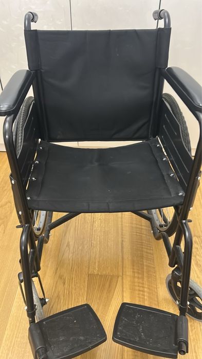 Пррдам инвалидную коляску