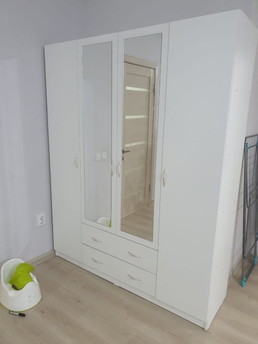 Продам шкаф для детской
