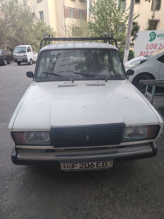 Ваз 2107  йили 2000