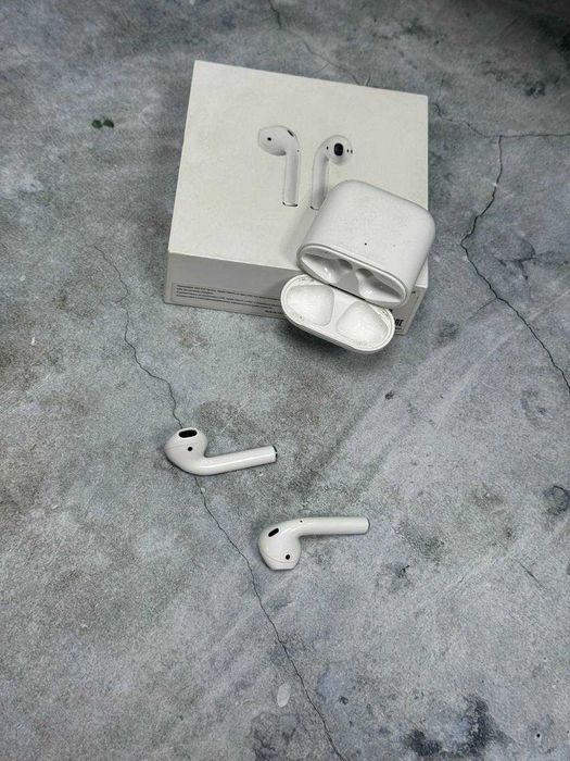 AirPods 2 (104\3518 г. Кокшетау, ул. Абая 128, 21)