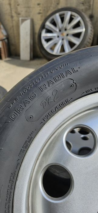 Hoosier DR2 Drag Radial + 16" джанти – комплект 4 бр.