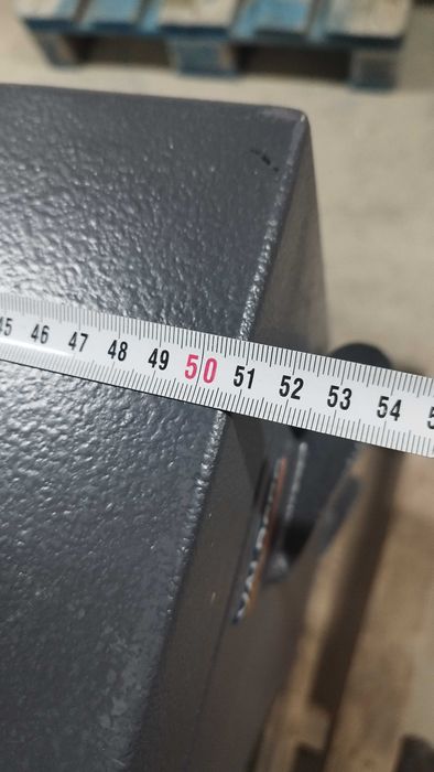 Стара метална каса VALBERG Bastion 80 - Метален сейф