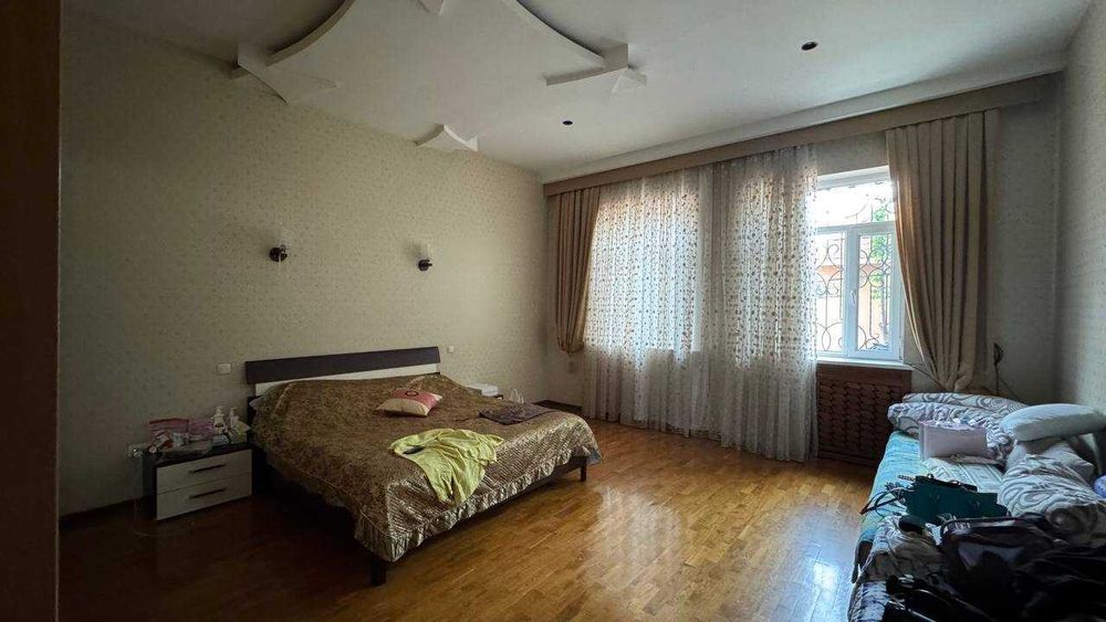 Продается Дом 8 соток 7 комнат, ор Посольство Эран. р-н.М.Улугбек.