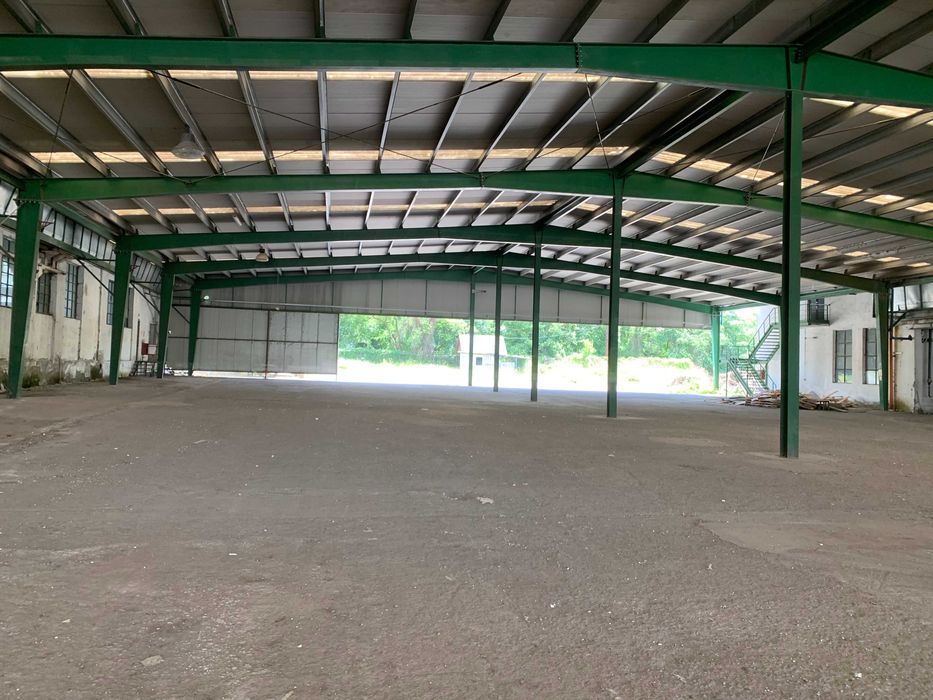 Vand Hala industriala 4080mp ,folosita