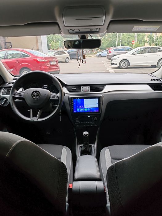 Skoda Rapid / Primul proprietar/ camere 360°