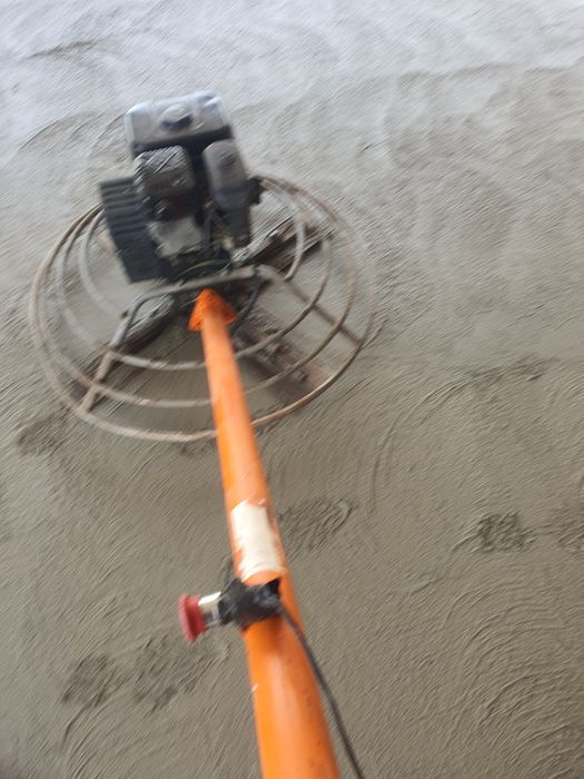 Motosapa schela elicopter masin taiat beton compactor picamer inchirie