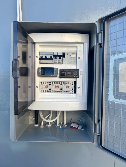 Сушилня за мезета,салами, колбаси и д-р