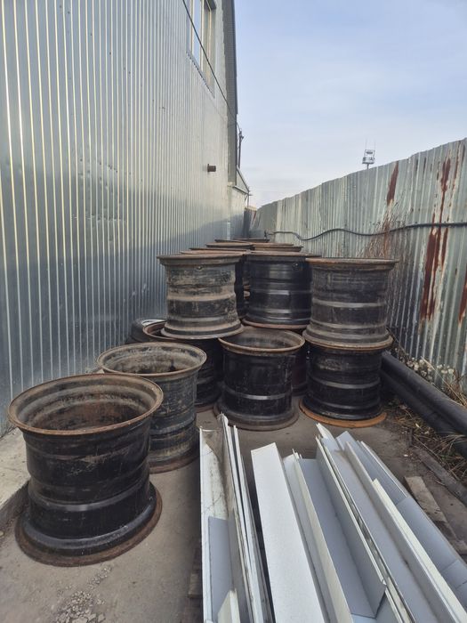 Продам диски кировец к700