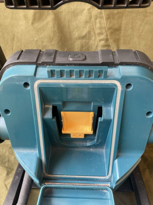 Proiector lanterna santier  MAKITA DML805 18v