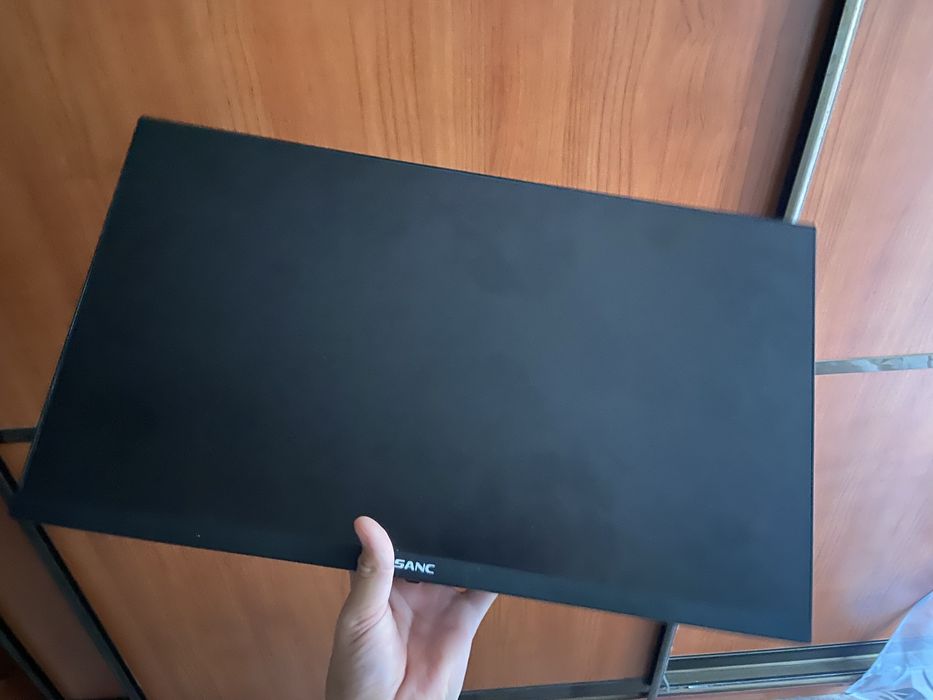 Монитор sanc 100 герц 21,5