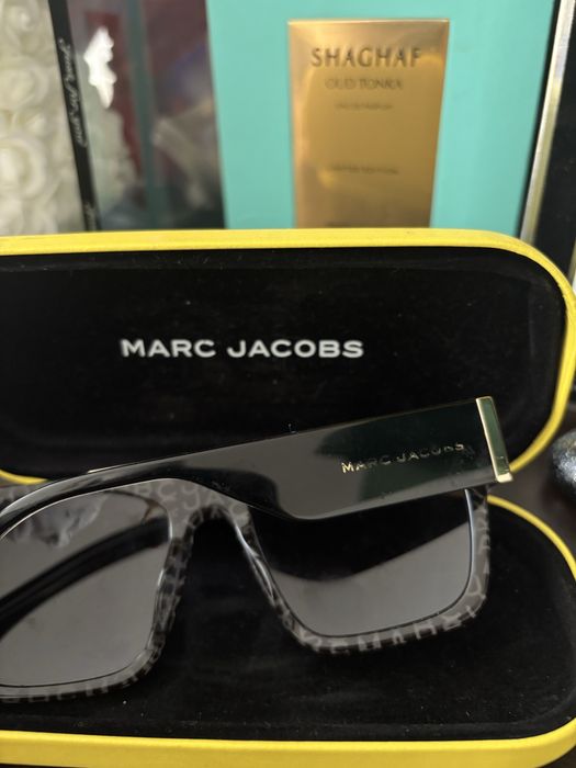 Слънчеви очила MARC JACOBS
