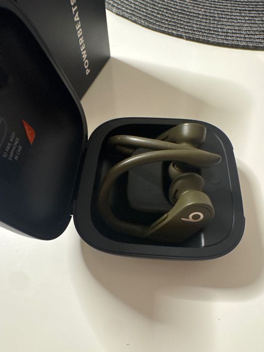 Vand Casti Power Beats PRO