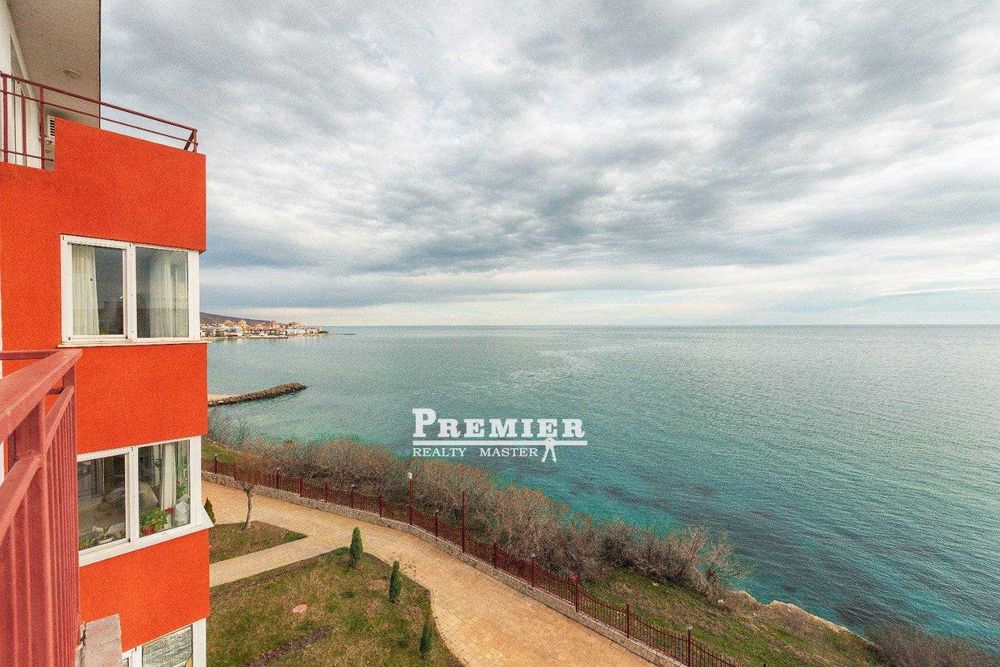 Продава се Тристаен апартамент в Свети Влас - 110 кв.м за 1011 €/кв.м - Снимка #2