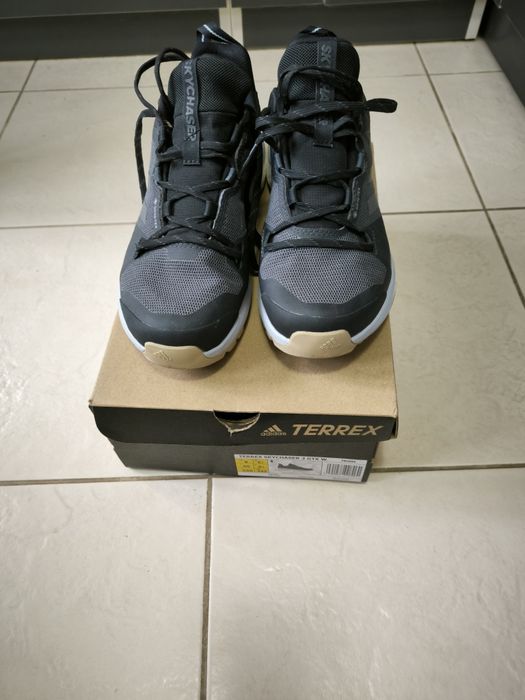 Маратонки Адидас Терекс