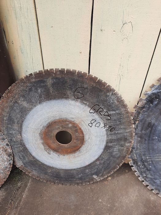 Disc diamantat Tyrolit pentru taiere pereti, granit, marmura, beton