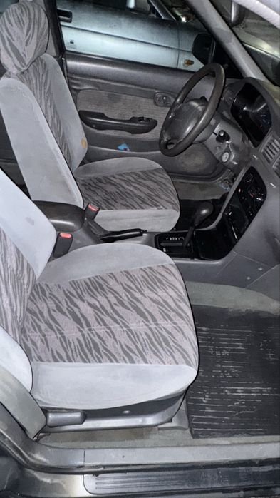 Продам автомобиль Kia clarus