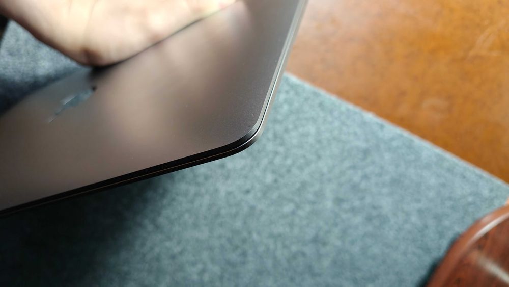Macbook M1 2020 8/256