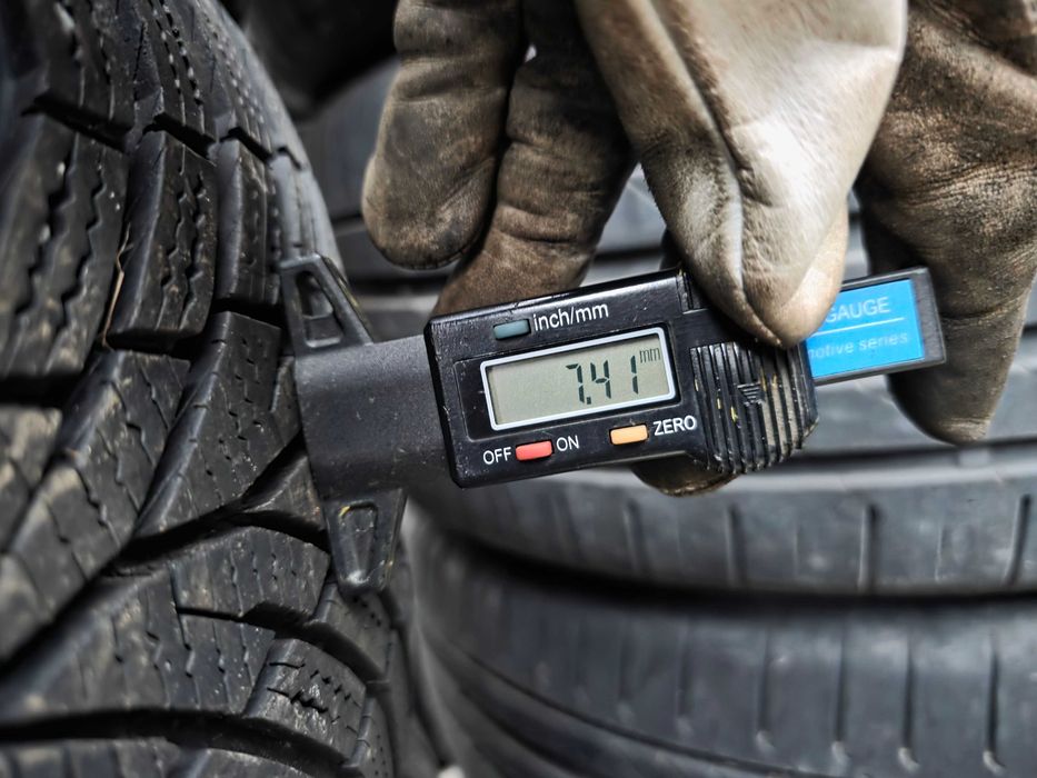 4бр Зимни гуми 225 50 17 - Continental - DOT 2022, 2023