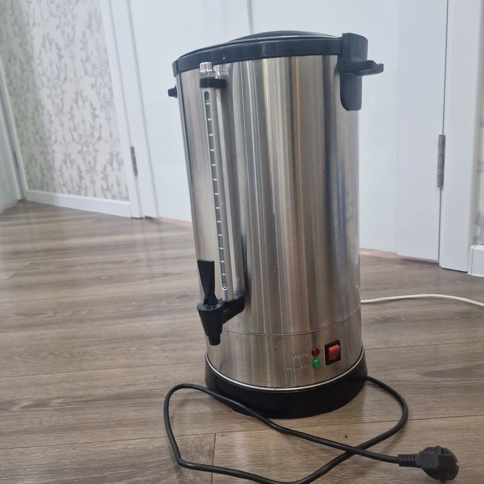 Продам термопот на 20 л