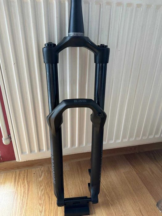 RockShox 35 Silver TK 29" cu cursa de 160 mm pe aer NOU