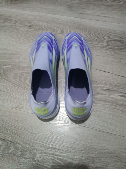 Сороконожки (футзалки) Adidas f50 43 размер