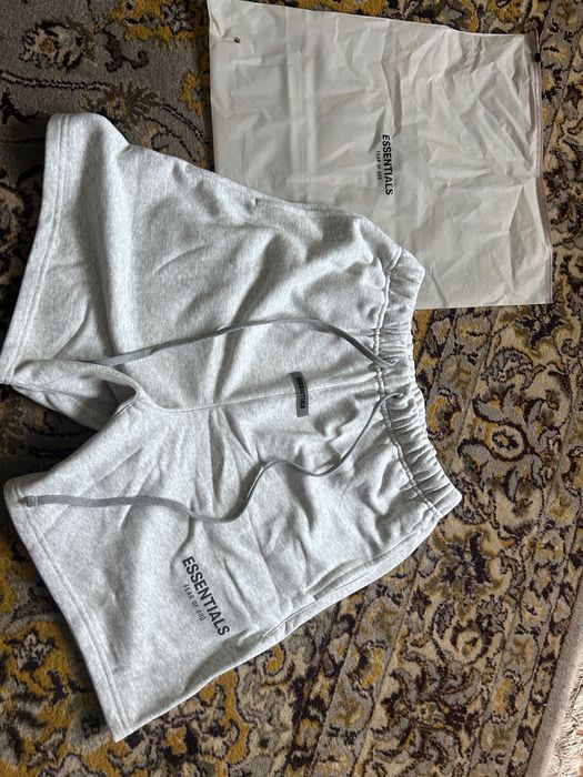 VAND Essentials FOG Shorts