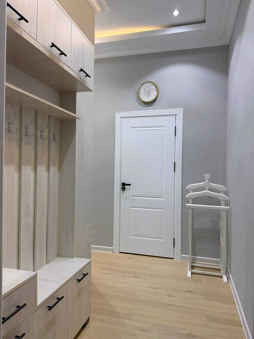 Яшнабадский Р-н 2х Комнатная Квартира ЖК Иззат Кирпичная Новостройка