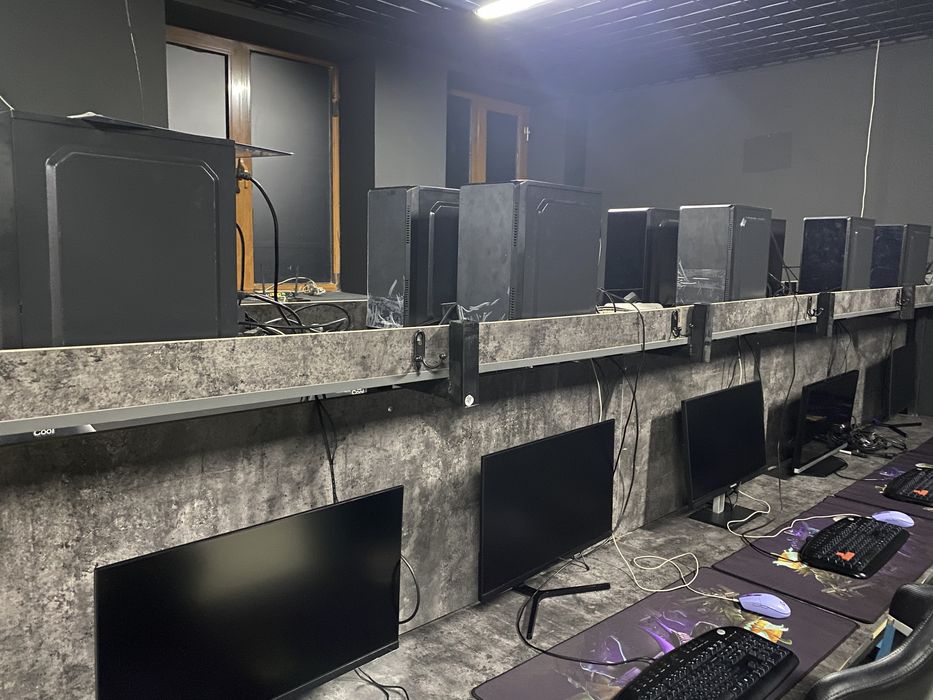 10 dona igrovoy kompyuter monitor klava mishka