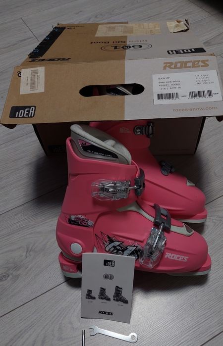 Детски ски обувки Roces Idea UP 6in1, с регулируем размер 30-35