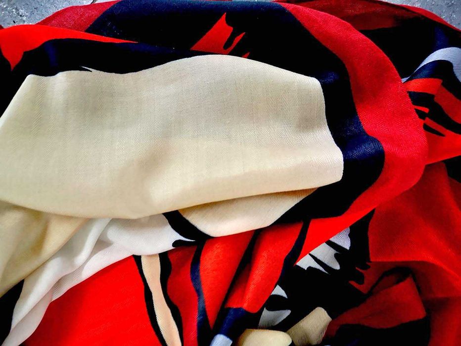 Разкошни дамски нови шалове