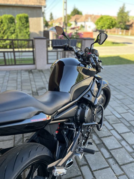 Yamaha XJ6 - 2012  limitat A2 - Garantie ~Rate fixe~