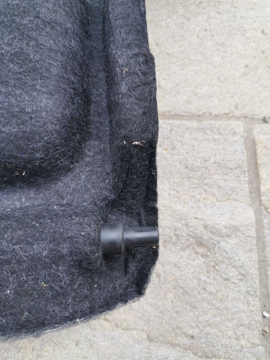 Кора Багажник за Рено Лагуна/Renault Laguna 2001--2007 хечбек