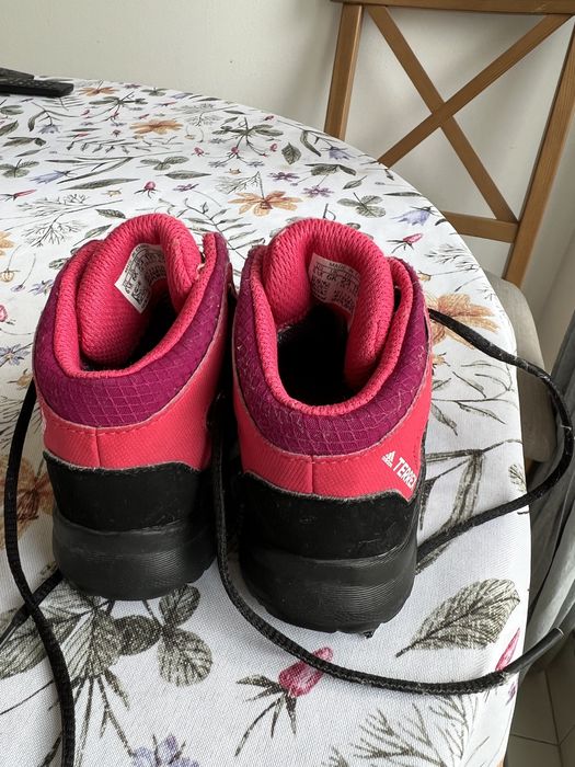 Adidas Terrex Goretex - 24