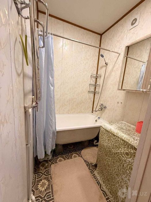 Юнусабад12 2/4/4 метро Туркистон