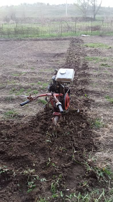 Копка огород земля