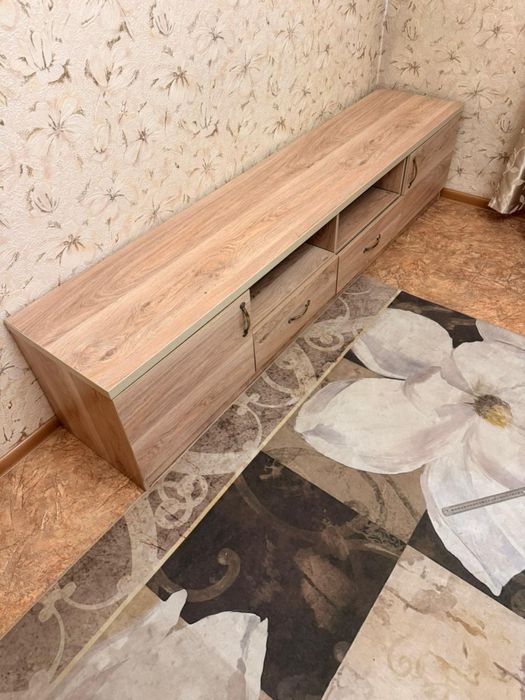 Тумба под телевизор