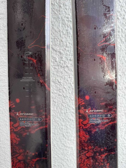 Ски Atomic Rival