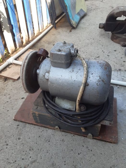 Нождак точильный 220