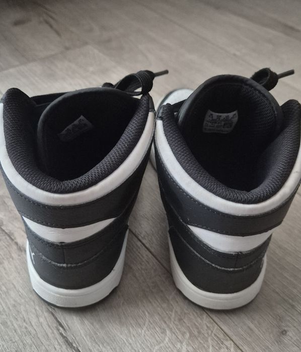 Adidasi Puma copii 36