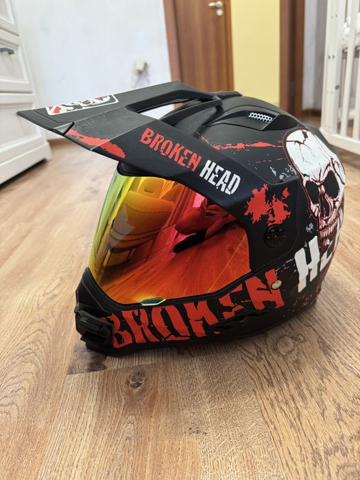 Мото каска Broken Head